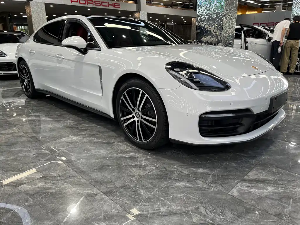 Porsche Panamera — миниатюра 3