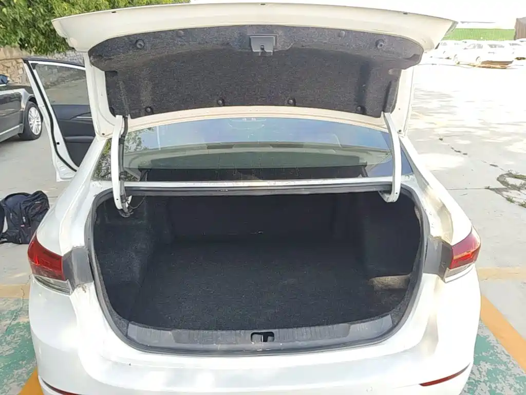 Buick Excelle — миниатюра 19
