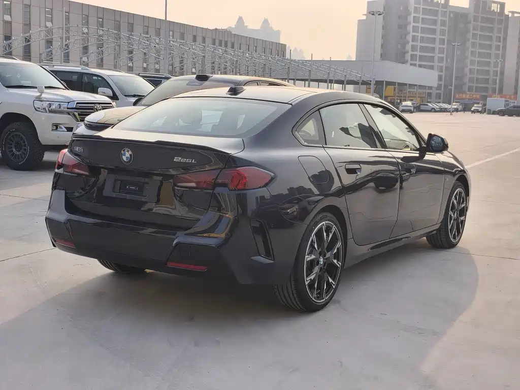 BMW 2 Series 2 2025 225L M Sport
