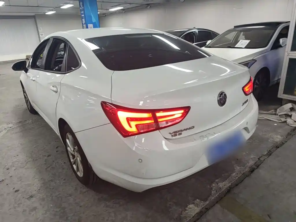 Buick Verano — миниатюра 5