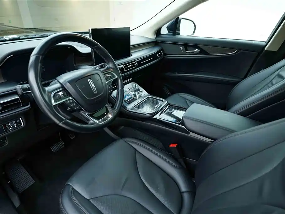 Lincoln Nautilus 2021 2.0T Premium