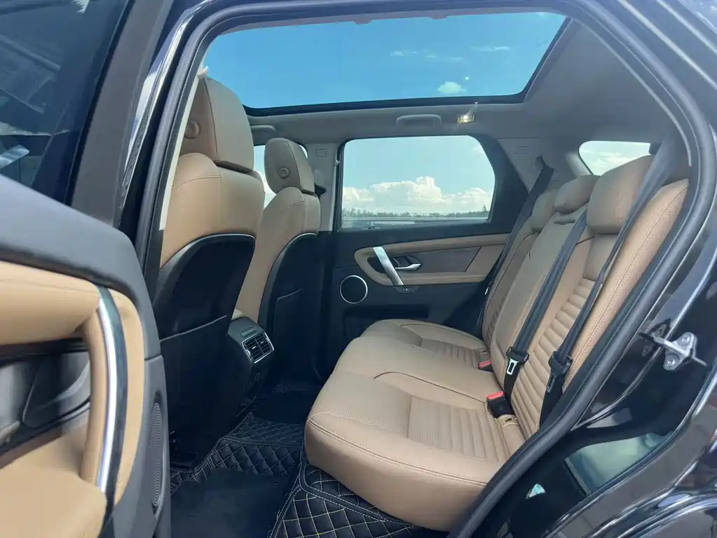 Land Rover Discovery Sport — миниатюра 10
