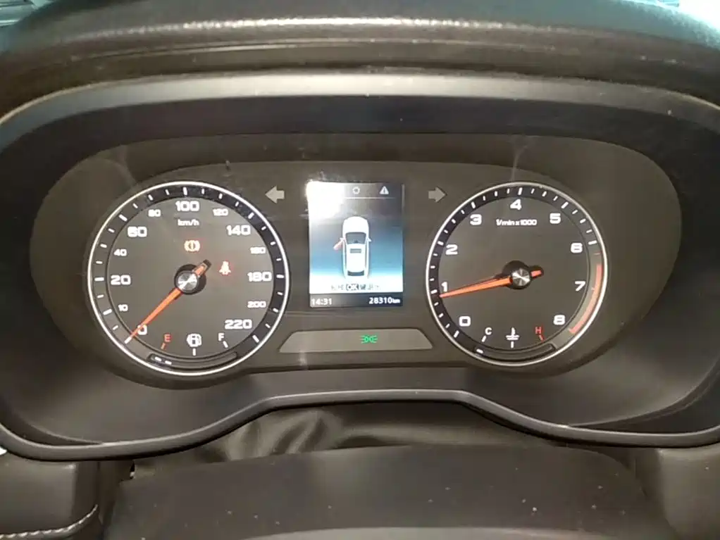 Roewe i5 — миниатюра 12