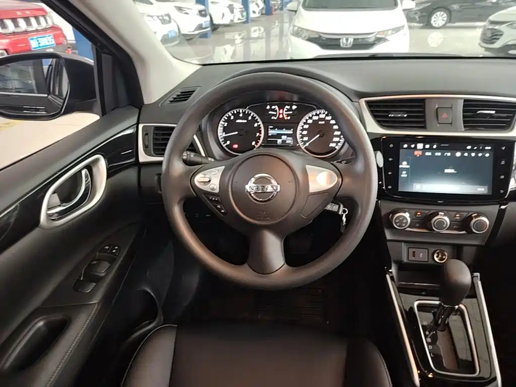 Nissan Sylphy — миниатюра 11