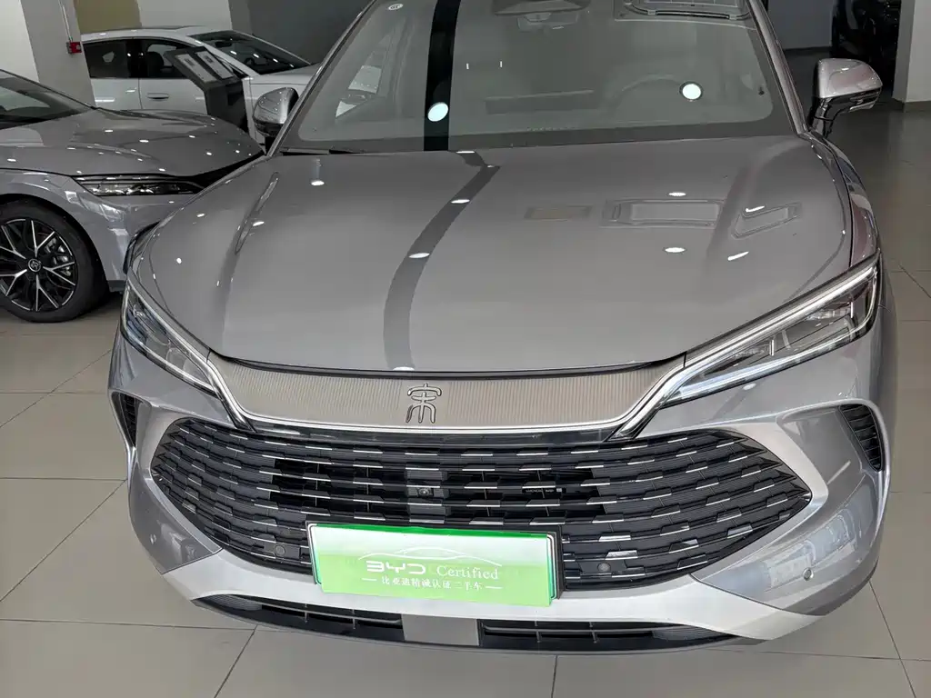 BYD L DM-i — миниатюра 2