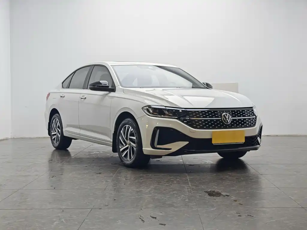 Volkswagen Lavida — миниатюра 2