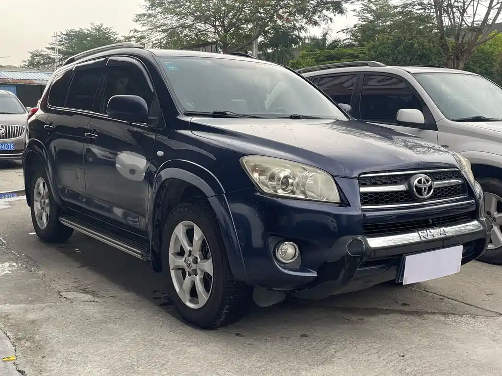 Toyota RAV4 2009