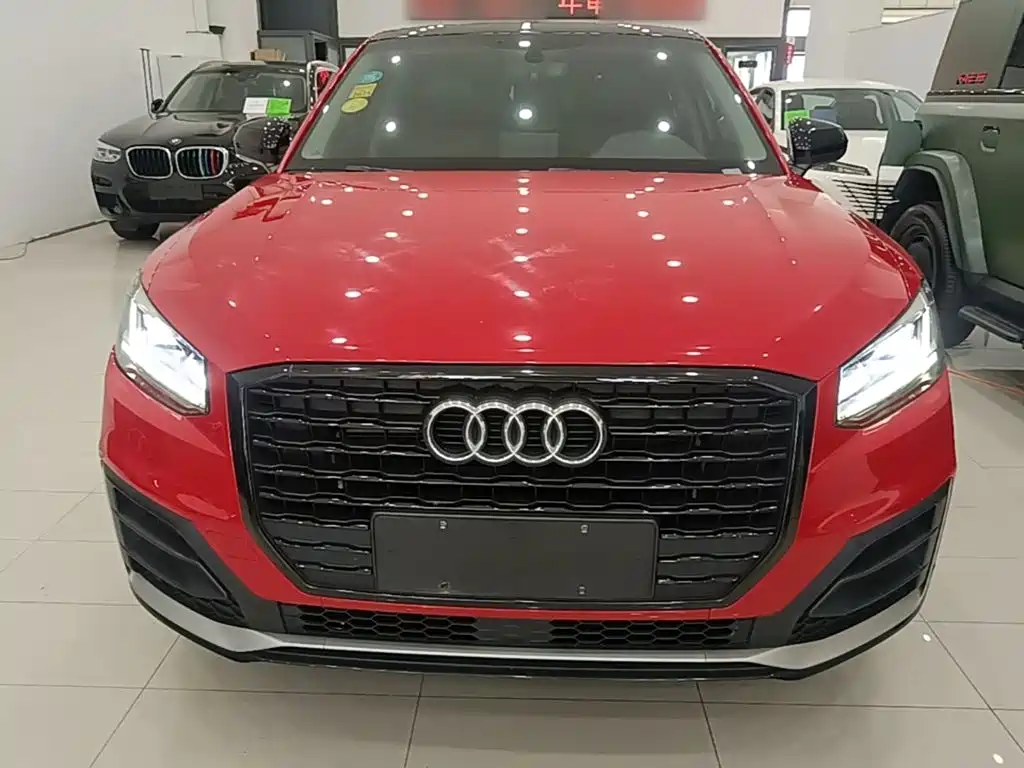 Audi Q2L — миниатюра 3