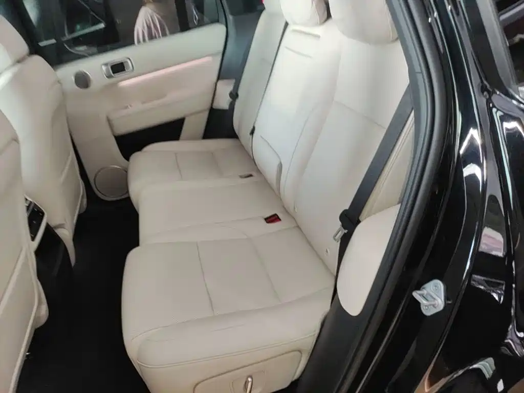 Li Auto Li L6 — миниатюра 17