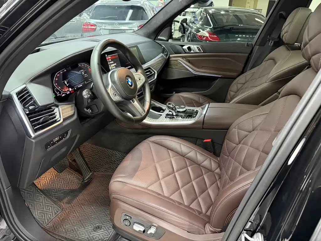 BMW X5 — миниатюра 7