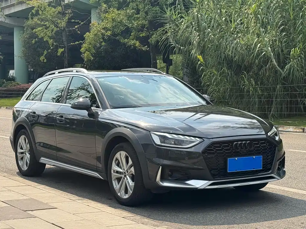 Audi A4 (Import) — миниатюра 3