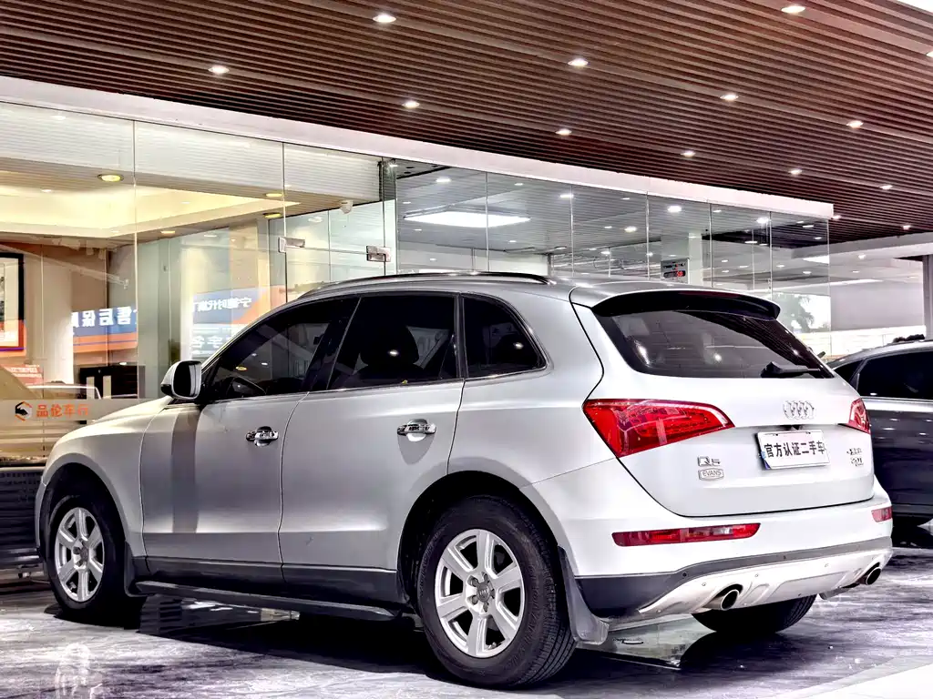 Audi Q5 — миниатюра 8