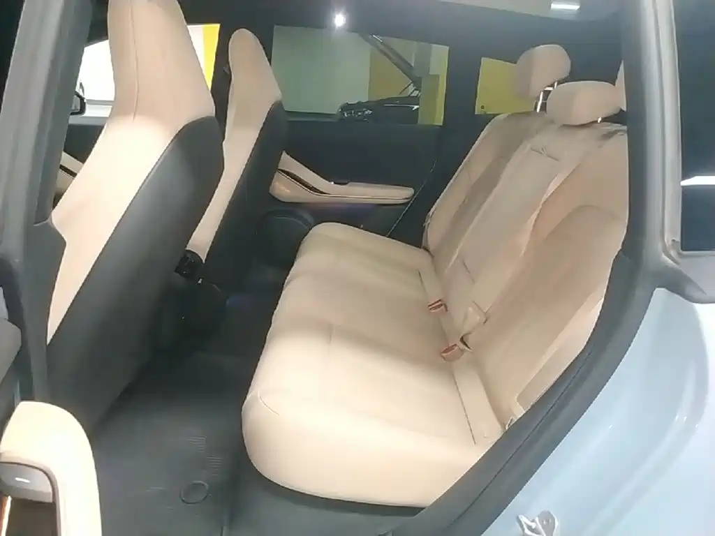 NIO ET5T — миниатюра 17
