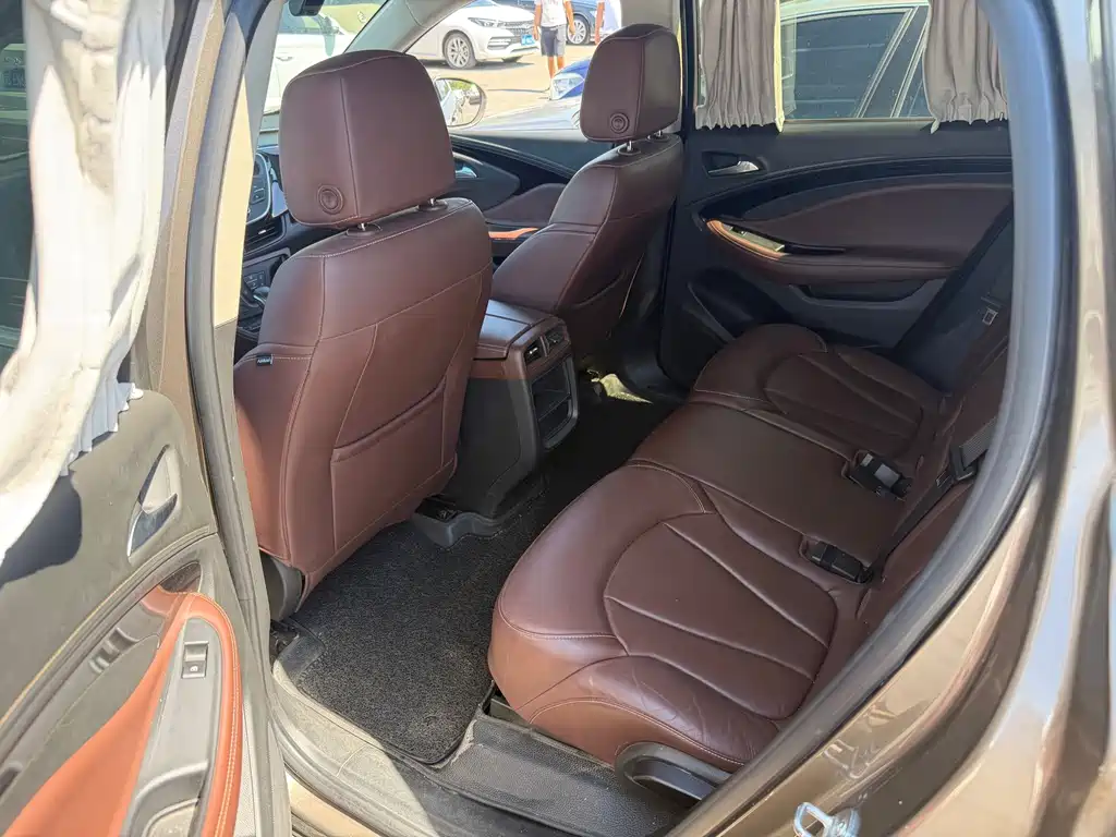 Buick Envision Plus — миниатюра 4
