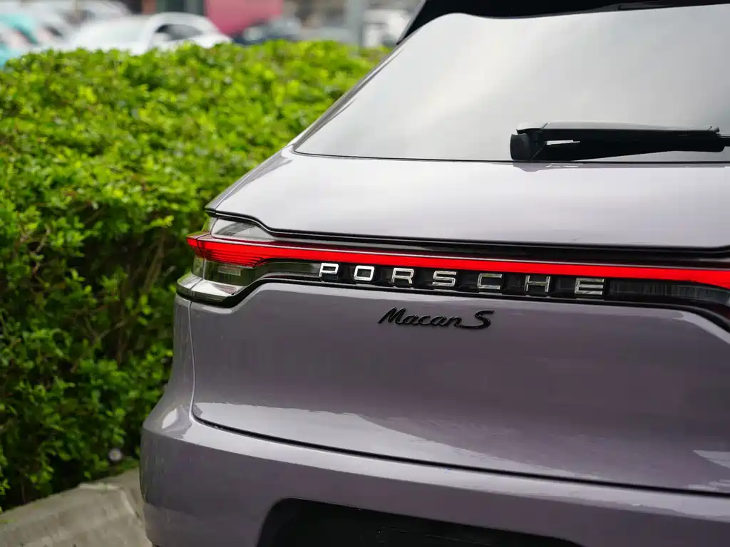 Porsche Macan — миниатюра 11