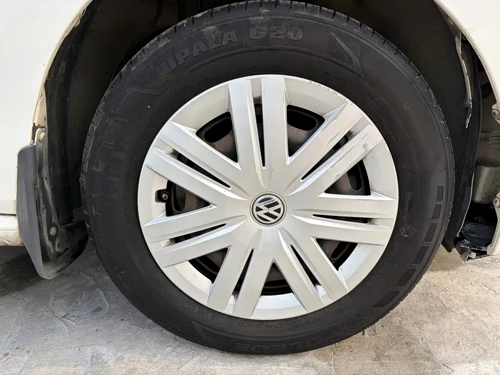Volkswagen Polo — миниатюра 13