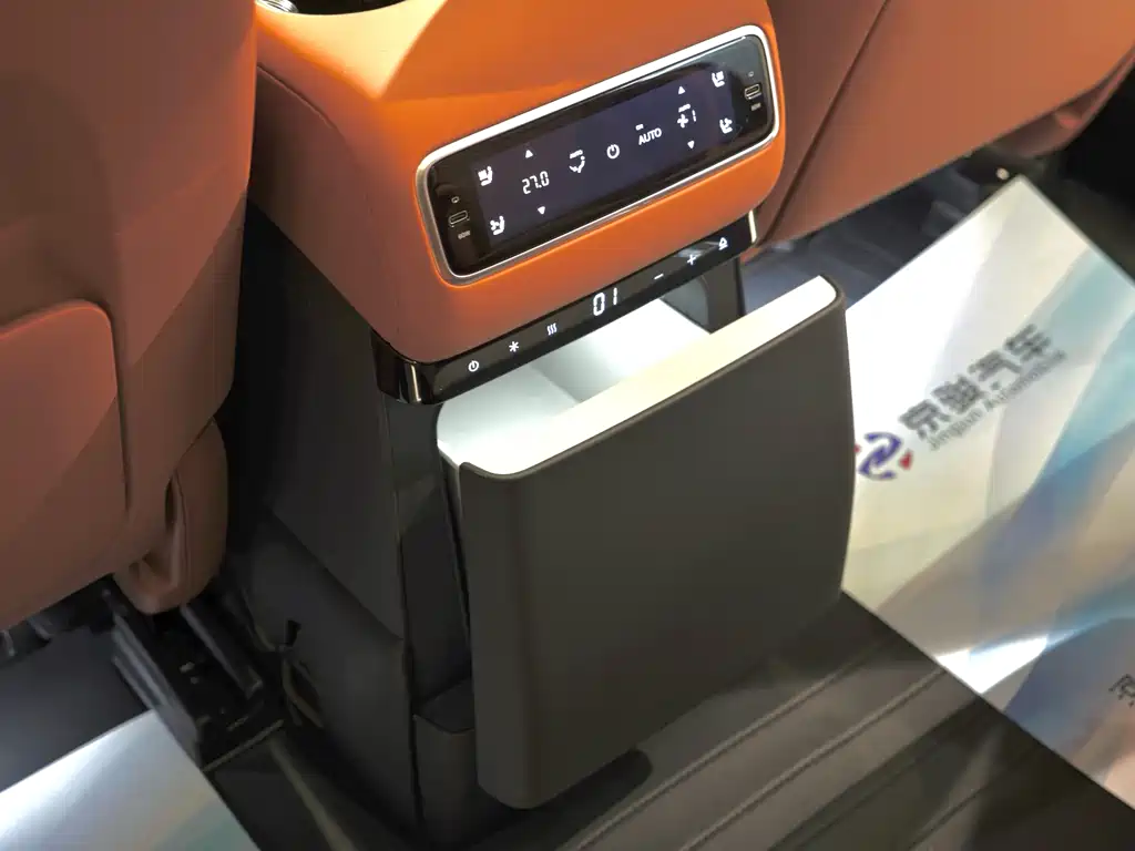 Li Auto Li L9 — миниатюра 13