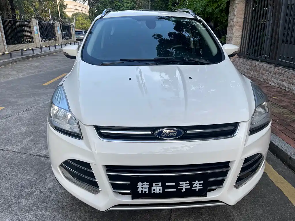 Ford Kuga — миниатюра 2