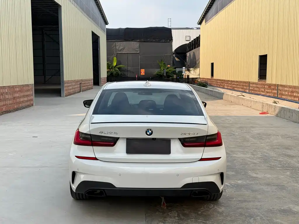 BMW 3 Series — миниатюра 5