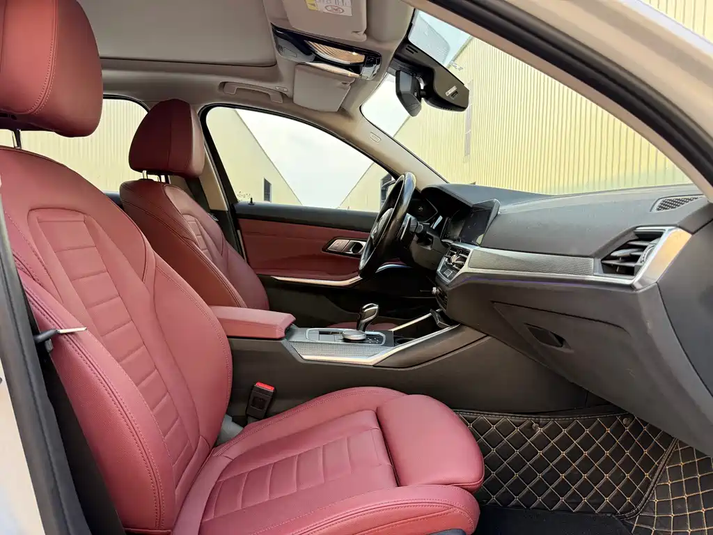 BMW 3 Series — миниатюра 24