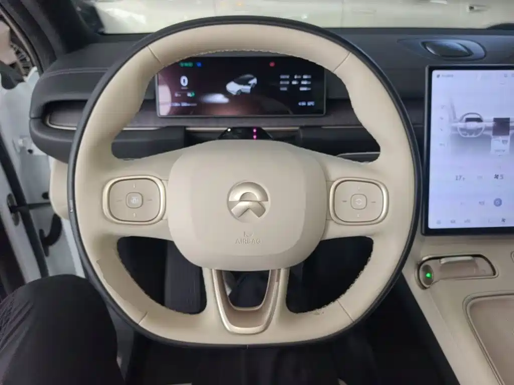 NIO ES6 — миниатюра 11