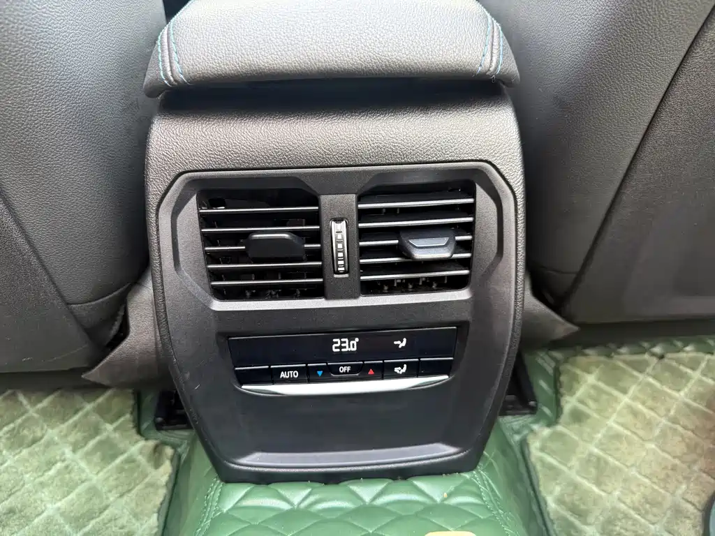 BMW 4 Series — миниатюра 19