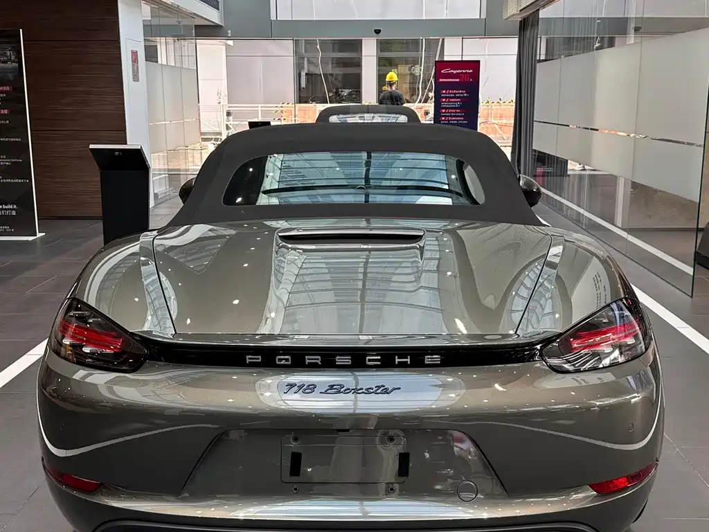Porsche 718 — миниатюра 10