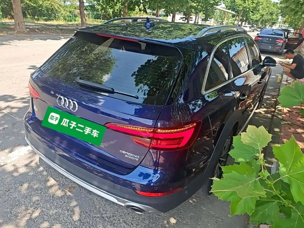 Audi A4 (Import) — миниатюра 7