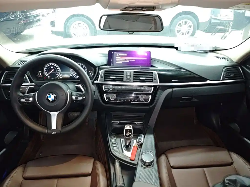 BMW 3 Series — миниатюра 14