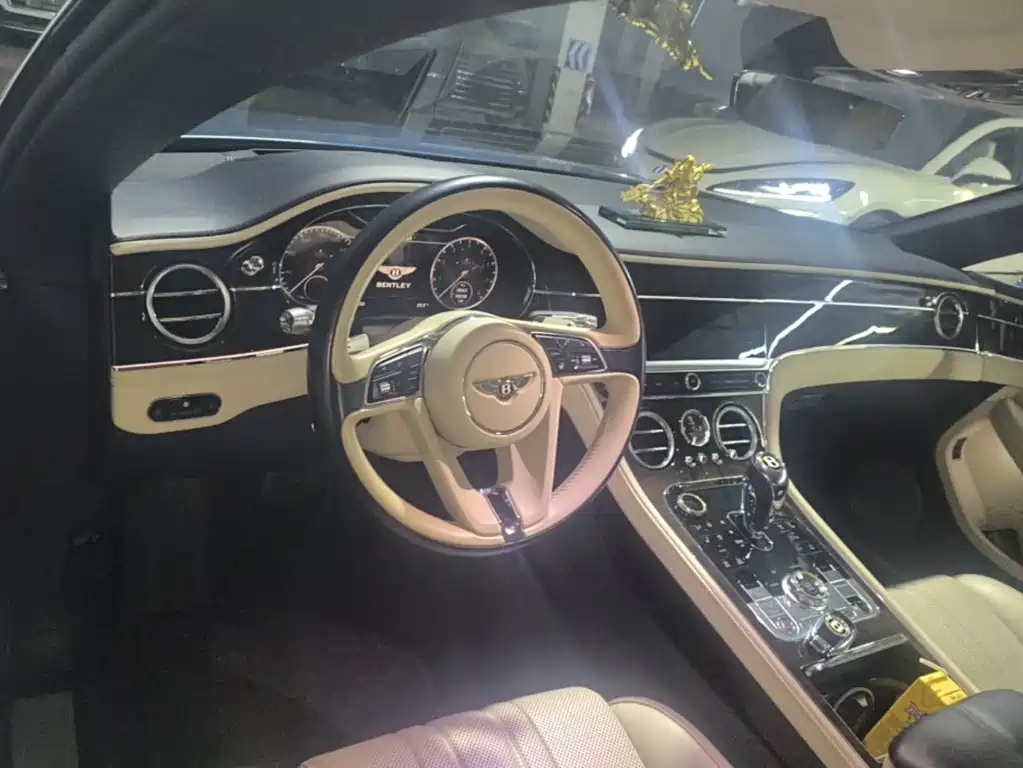 Bentley Continental — миниатюра 6