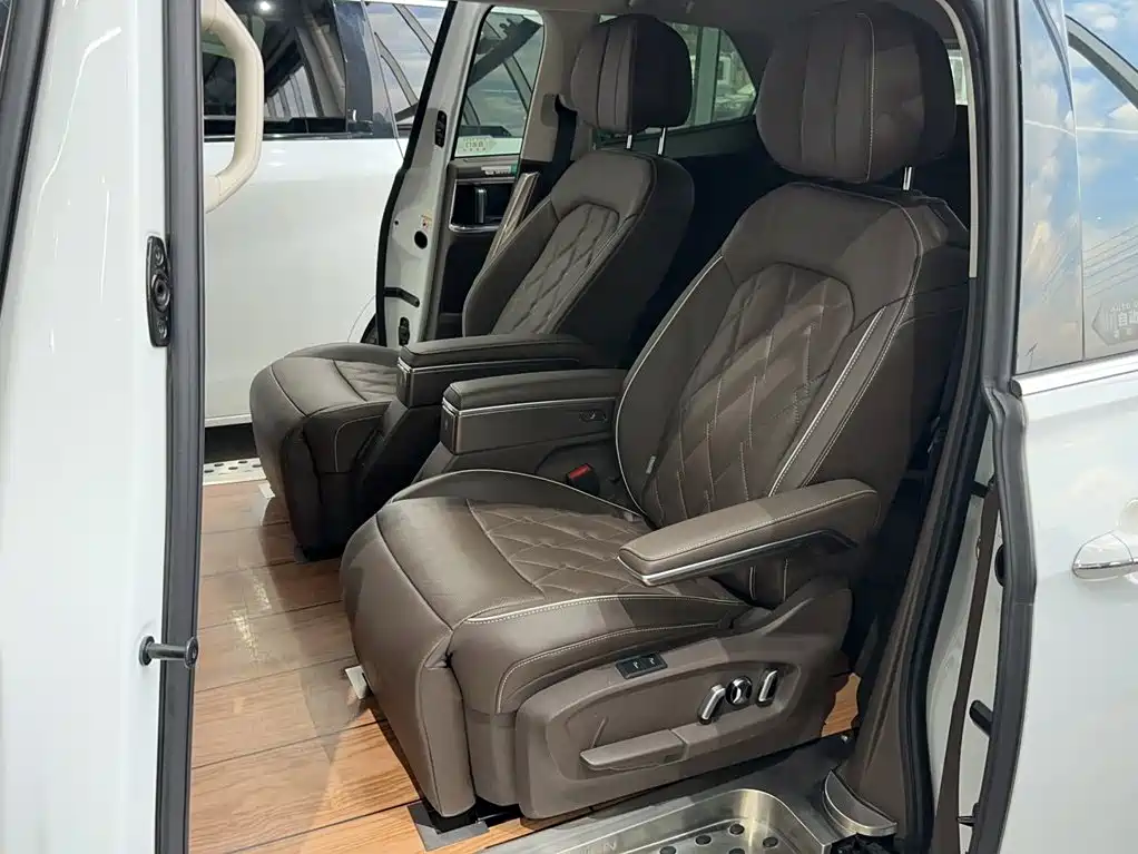 Volkswagen Viloran — миниатюра 15