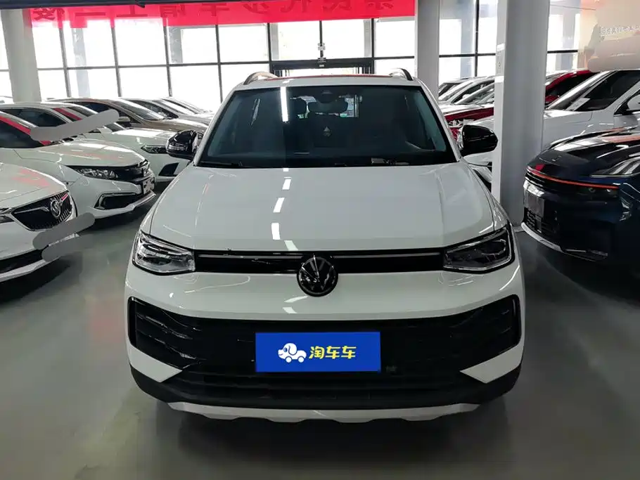 Volkswagen Tharu — миниатюра 2