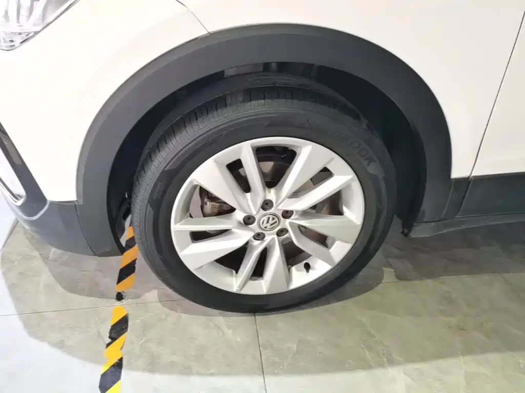 Volkswagen T-Cross — миниатюра 23