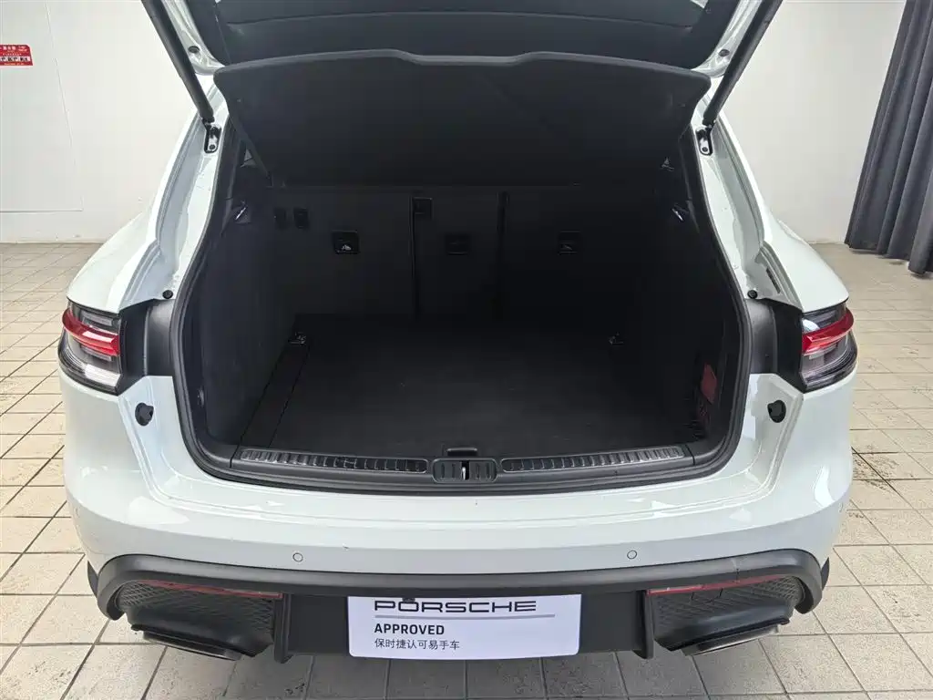 Porsche Macan — миниатюра 32
