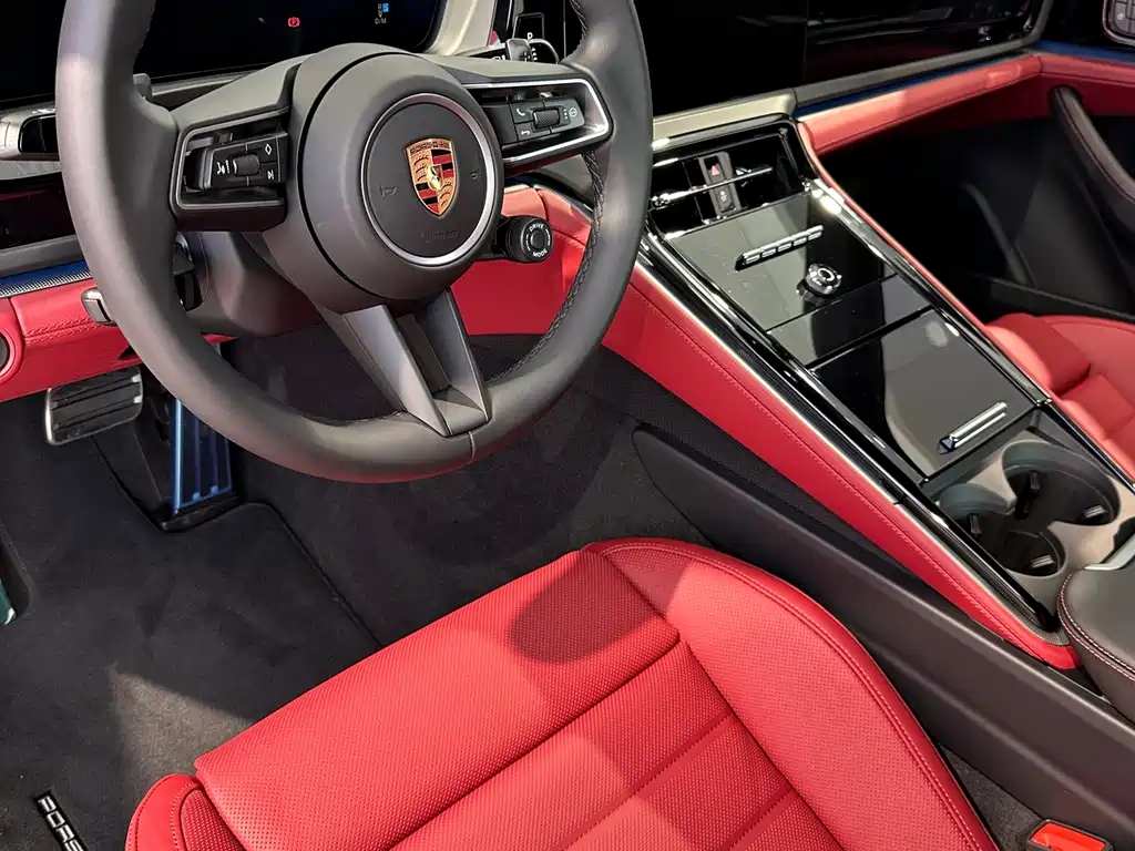 Porsche Panamera — миниатюра 3