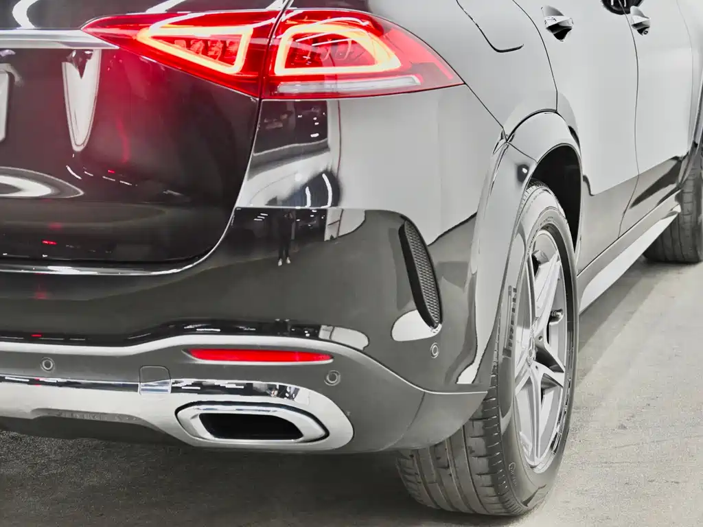Mercedes-Benz GLE (Import) — миниатюра 31