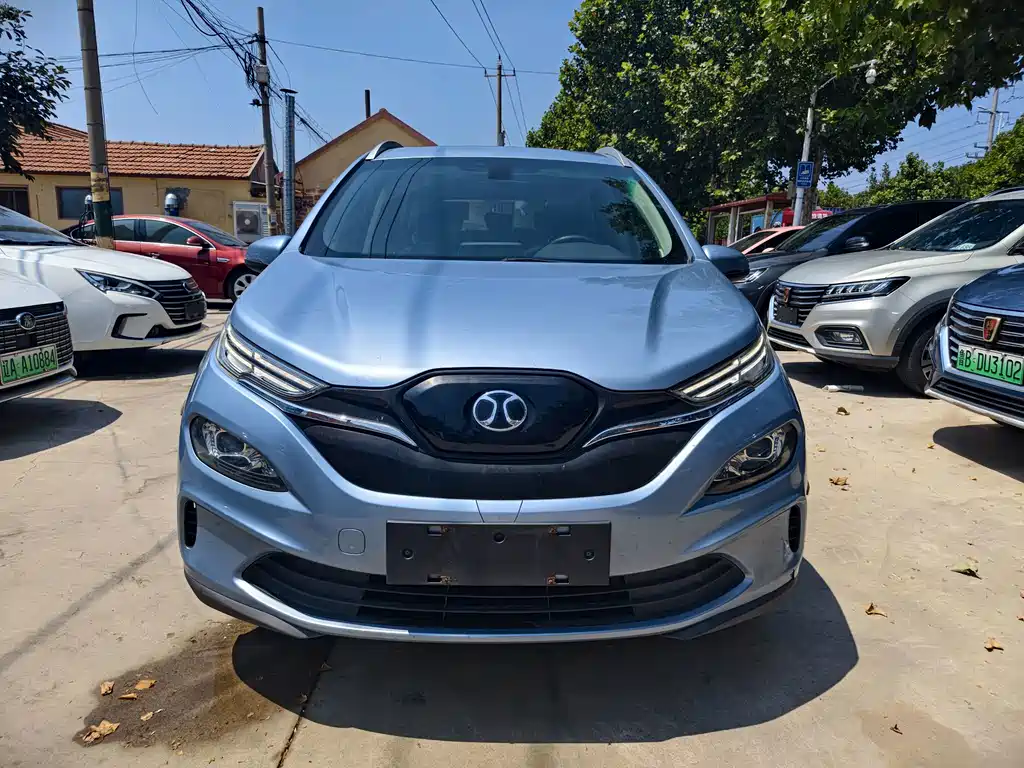 BAIC EX3 — миниатюра 2