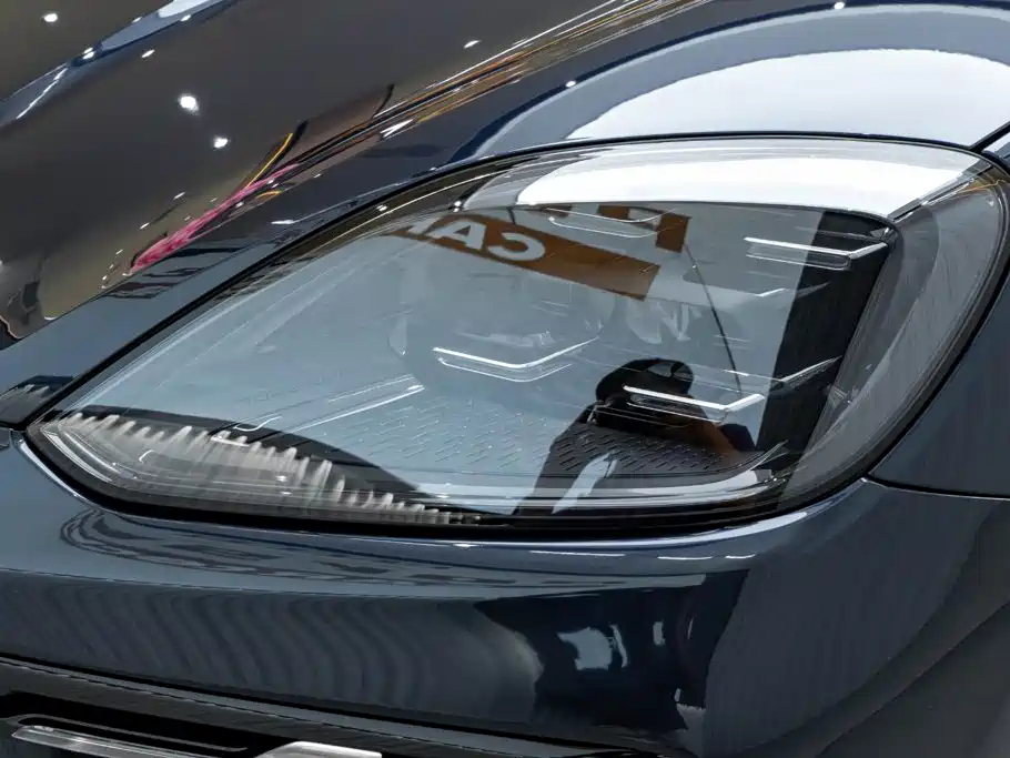 Porsche Cayenne — миниатюра 8