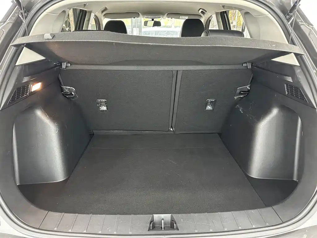 Geely Binyue — миниатюра 24