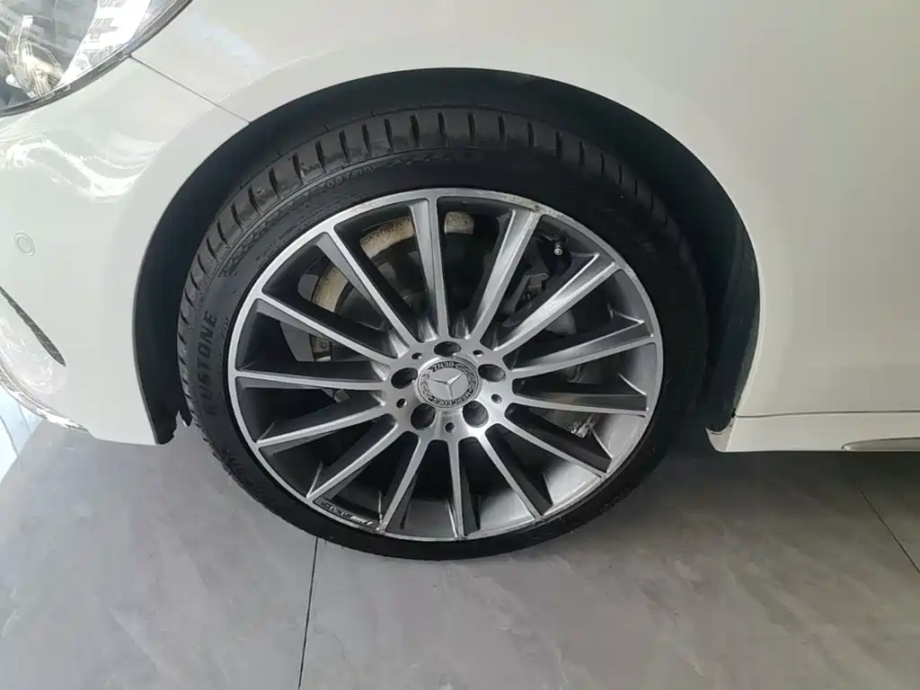 Mercedes-Benz C-Class — миниатюра 23