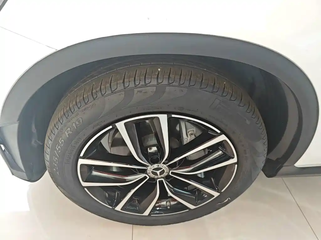 Mercedes-Benz GLC — миниатюра 23