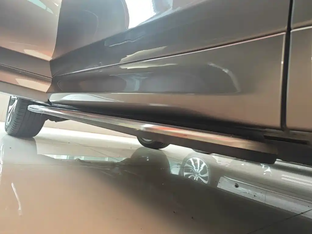 Land Rover Discovery Sport — миниатюра 21