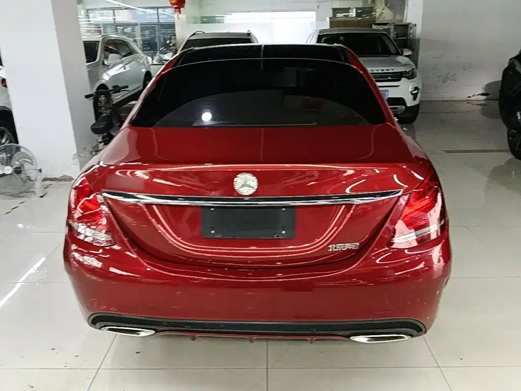 Mercedes-Benz C-Class — миниатюра 6