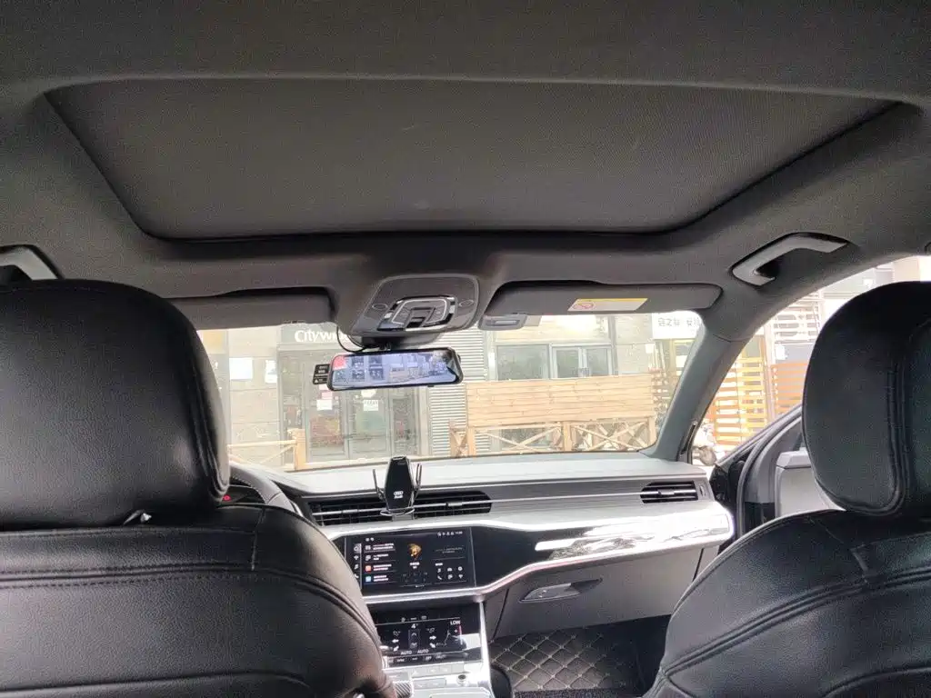 Audi A6L — миниатюра 9
