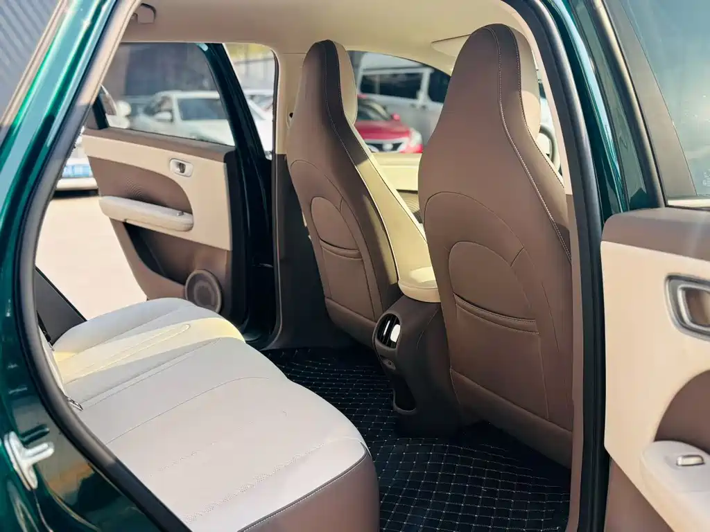 Chery QQ QQ3 EV — миниатюра 8