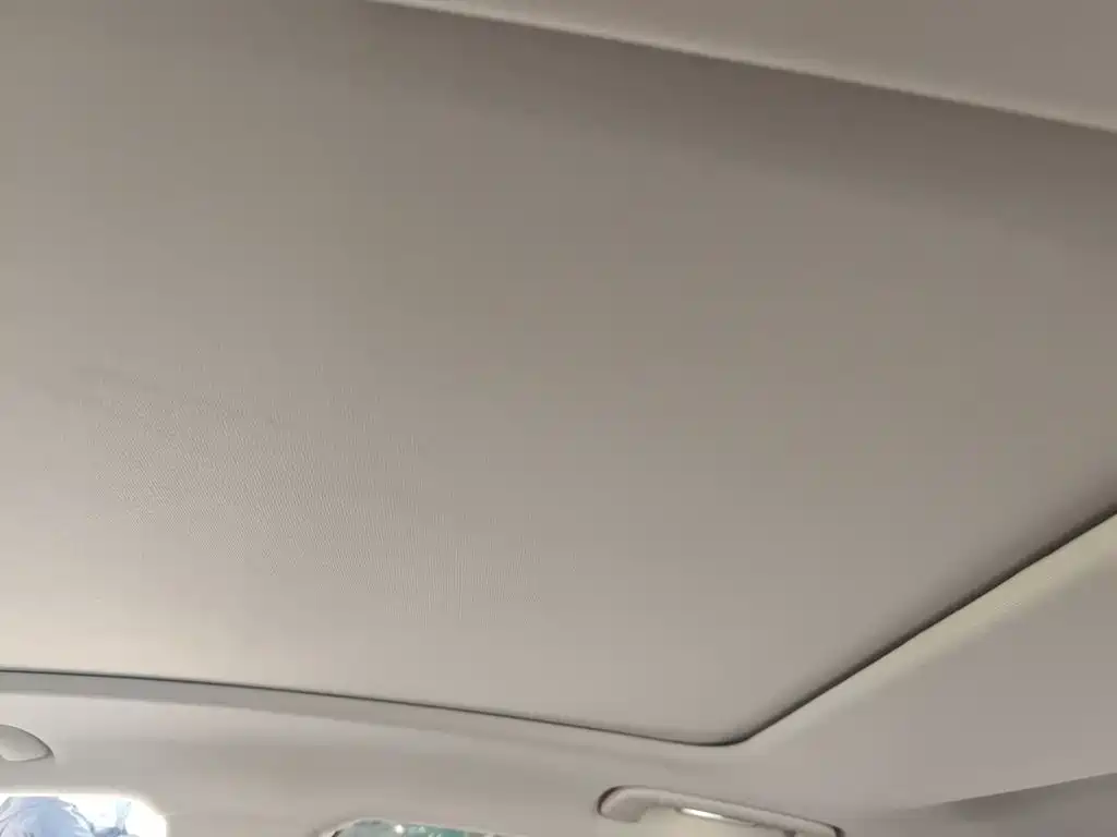 Hongqi Hongqi H5 — миниатюра 9