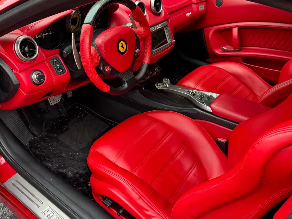 Ferrari California T 2009 4.3L
