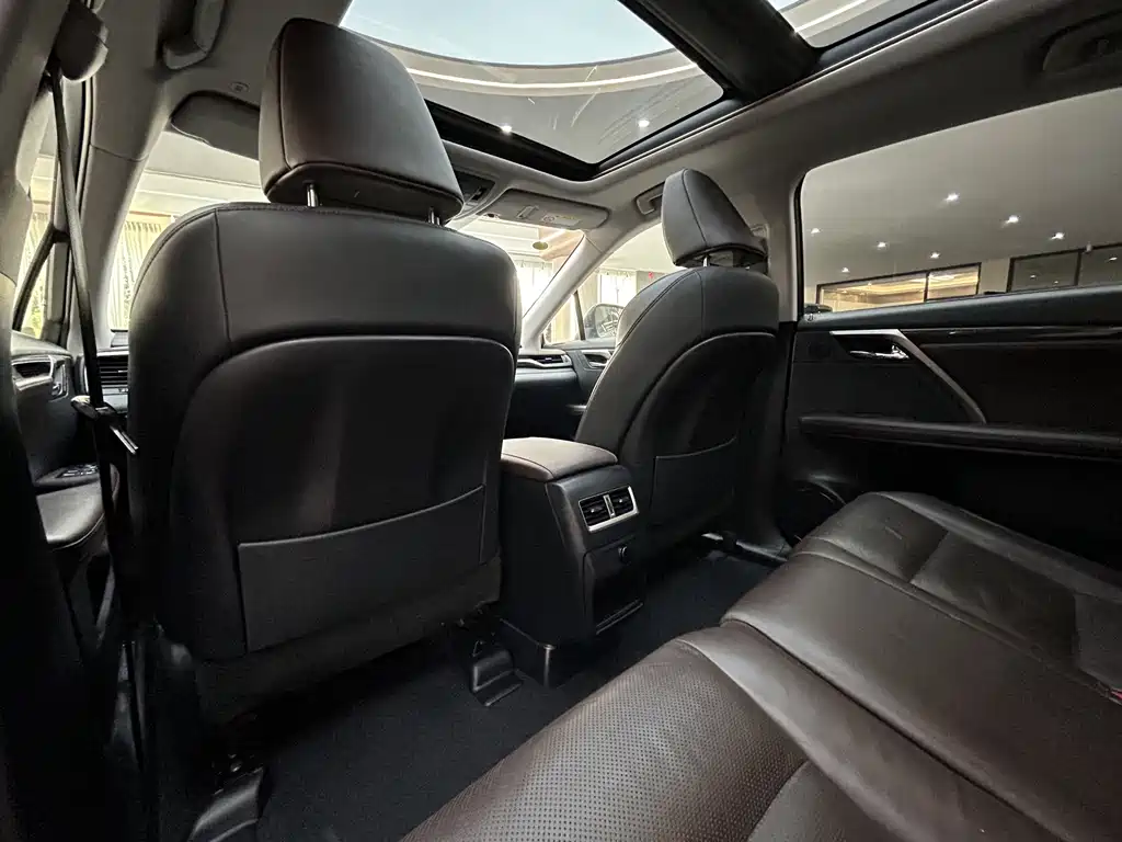 Lexus RX — миниатюра 15