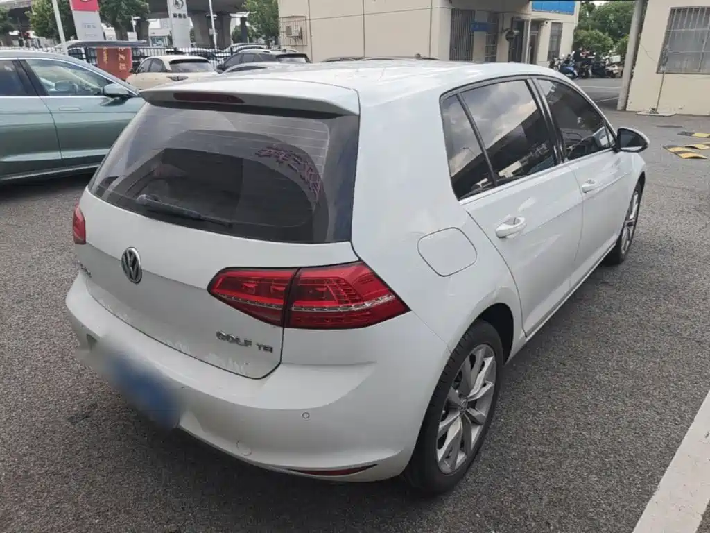 Volkswagen Golf — миниатюра 7