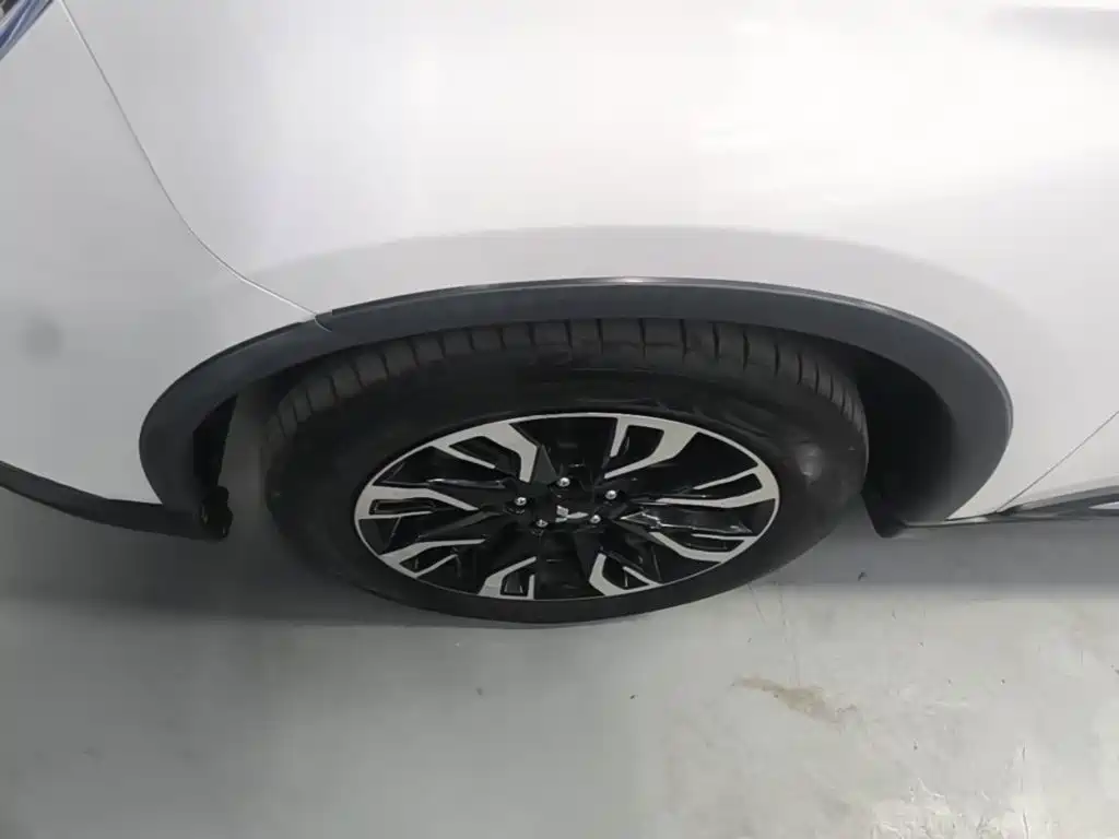 Mitsubishi Outlander — миниатюра 23
